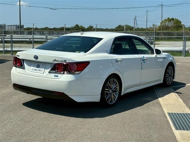 Toyota CROWN HYBRID 2017 6378828-5