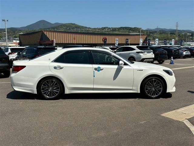 Toyota CROWN HYBRID 2017 6378828-9