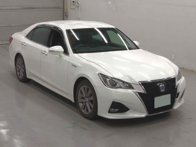 Toyota CROWN HYBRID 2016 6379203-3