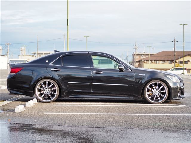 Toyota CROWN HYBRID 2016 6379236-7