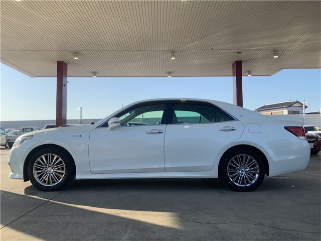 Toyota CROWN HYBRID 2016 6379237-10