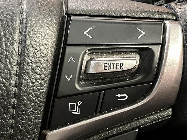 Toyota CROWN HYBRID 2016 6379324-5