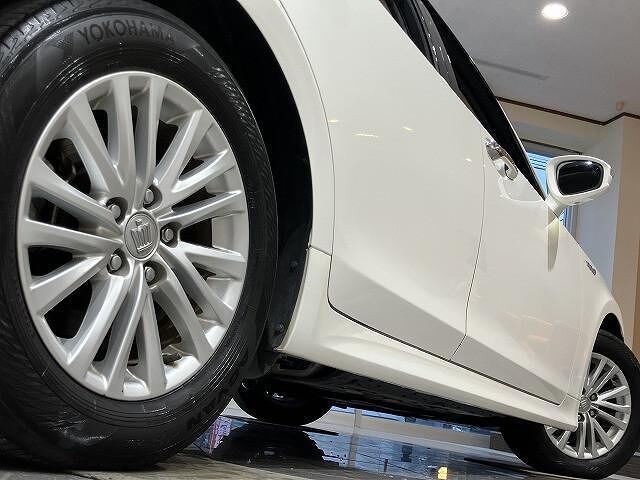 Toyota CROWN HYBRID 2016 6379324-9