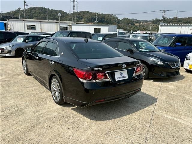 Toyota CROWN HYBRID 2016 6379516-8