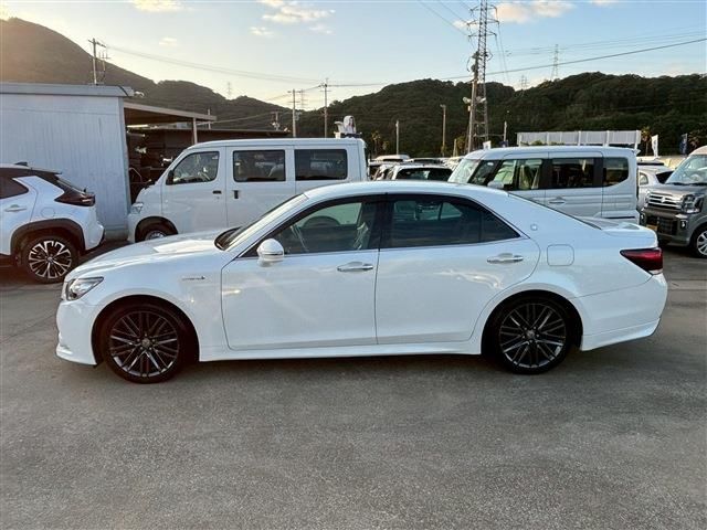 Toyota CROWN HYBRID 2015 6380453-7