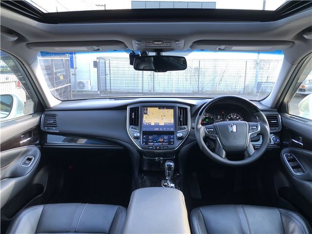 Toyota CROWN HYBRID 2015 6380729-2