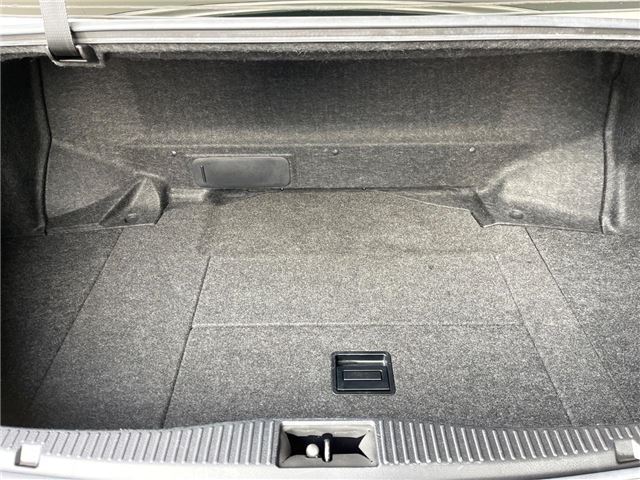 Toyota CROWN HYBRID 2015 6380804-10