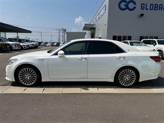 Toyota CROWN HYBRID 2014 6381313-10