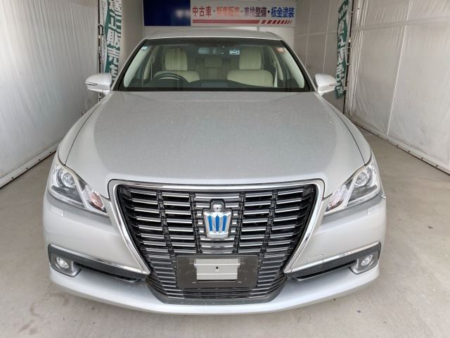 Toyota CROWN HYBRID 2013 6382431-5