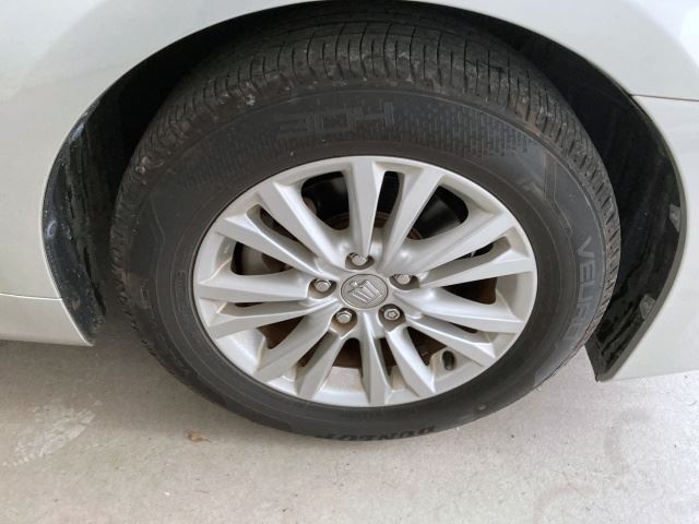 Toyota CROWN HYBRID 2013 6382431-8