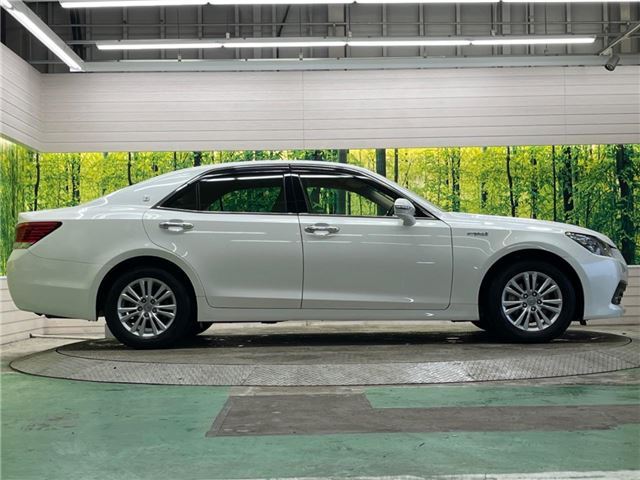 Toyota CROWN HYBRID 2013 6382610-7