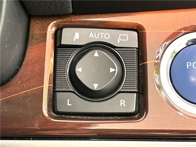 Toyota CROWN HYBRID 2013 6382756-7