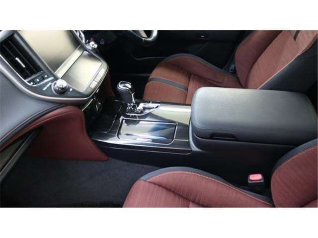 Toyota CROWN HYBRID 2013 6383205-10
