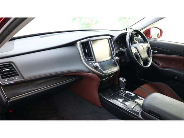Toyota CROWN HYBRID 2013 6383205-8
