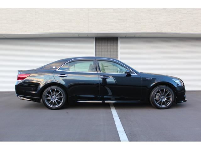 Toyota CROWN HYBRID 2013 6383312-1