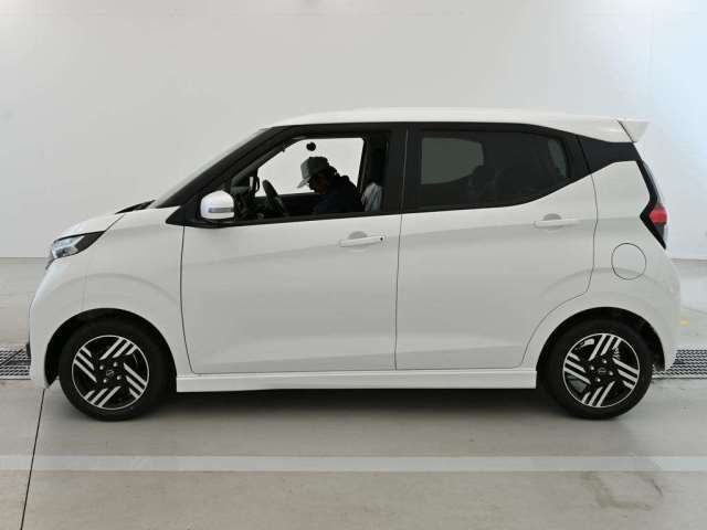 Nissan DAYZ 2026 6379745-3
