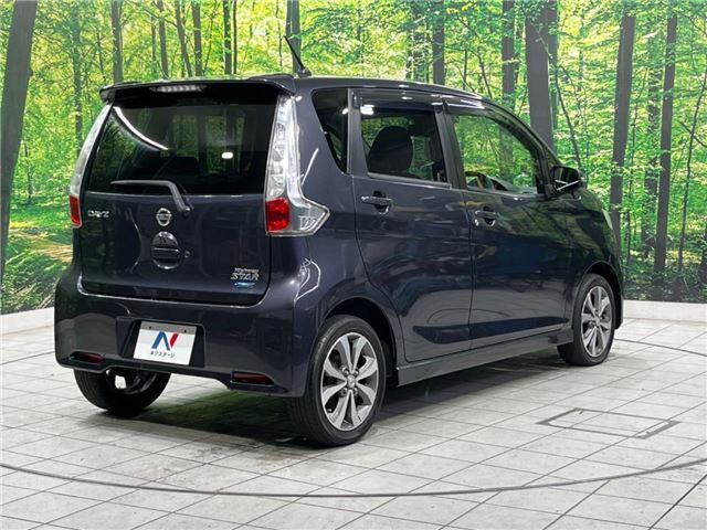 Nissan DAYZ 2015 6396588-8