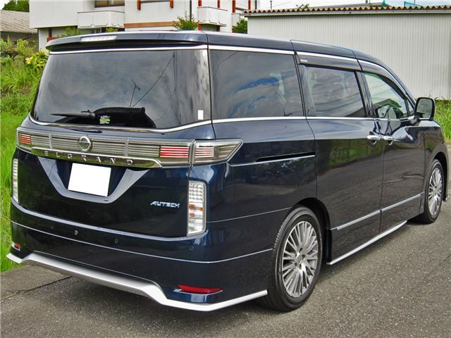 Nissan ELGRAND 2021 6410842-1
