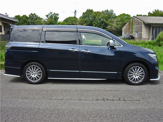 Nissan ELGRAND 2021 6410842-6