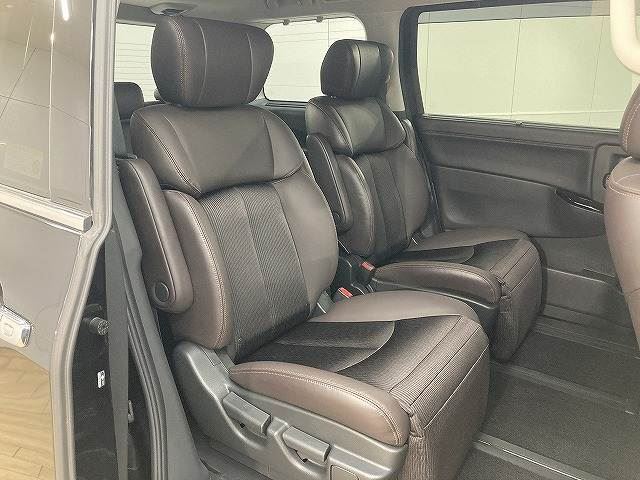 Nissan ELGRAND 2020 6411021-5