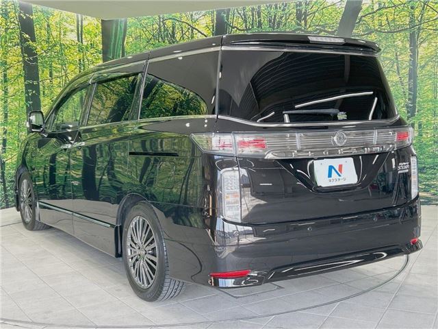 Nissan ELGRAND 2019 6411234-7