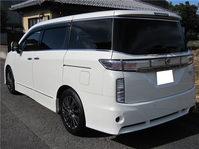 Nissan ELGRAND 2019 6411340-3