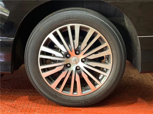 Nissan ELGRAND 2018 6411480-10
