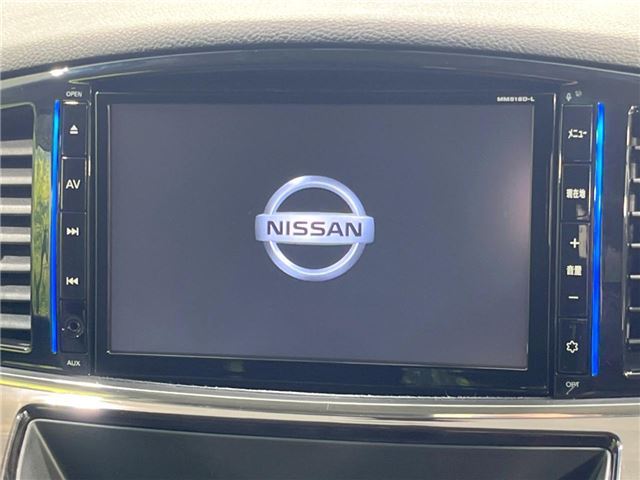 Nissan ELGRAND 2018 6411479-7