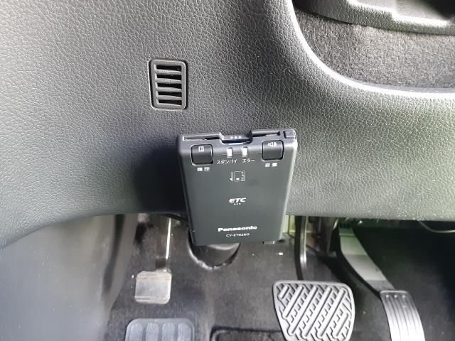 Nissan ELGRAND 2018 6411544-9