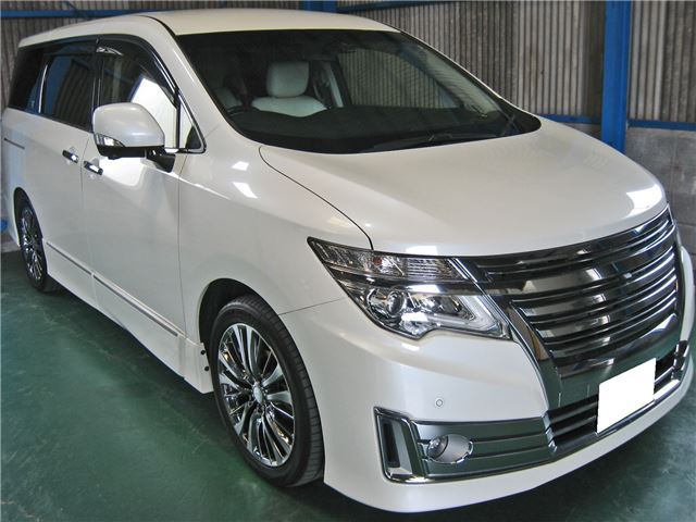 Nissan ELGRAND 2018 6411559-4