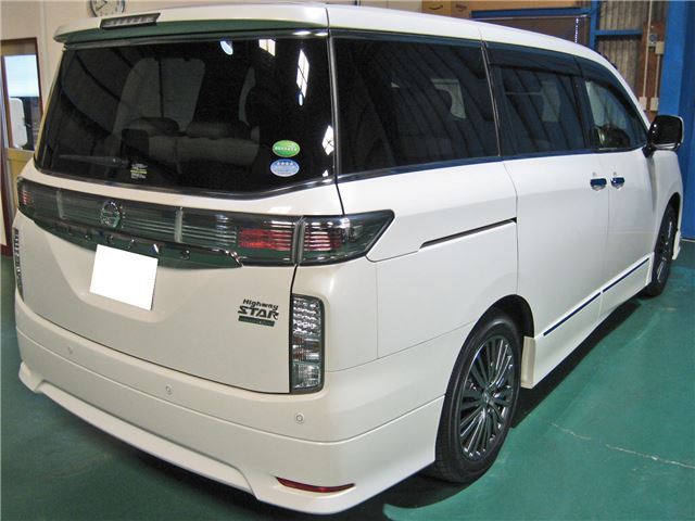 Nissan ELGRAND 2015 6412010-4