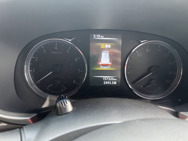 Nissan ELGRAND 2014 6412058-10