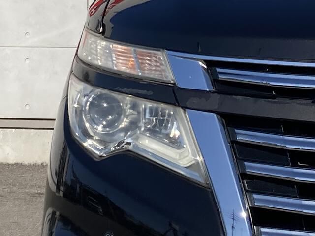 Nissan ELGRAND 2014 6412232-9