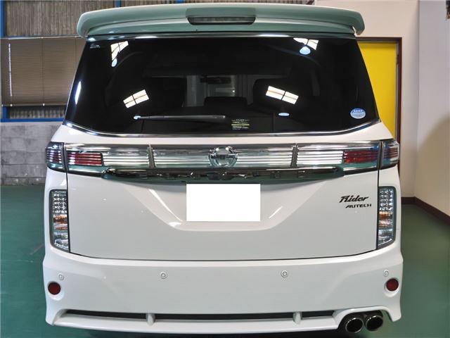 Nissan ELGRAND 2014 6412355-6