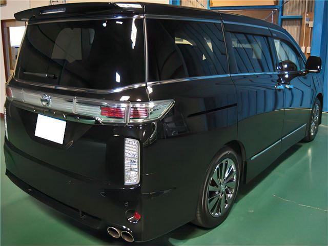 Nissan ELGRAND 2014 6412385-3