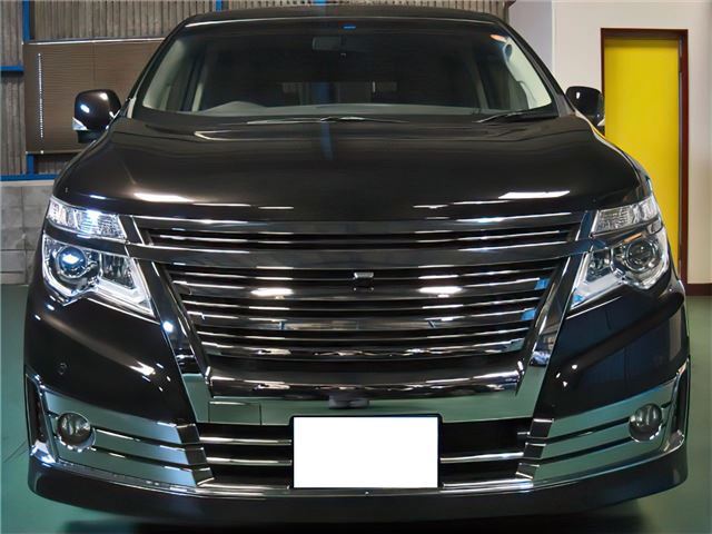 Nissan ELGRAND 2014 6412385-5