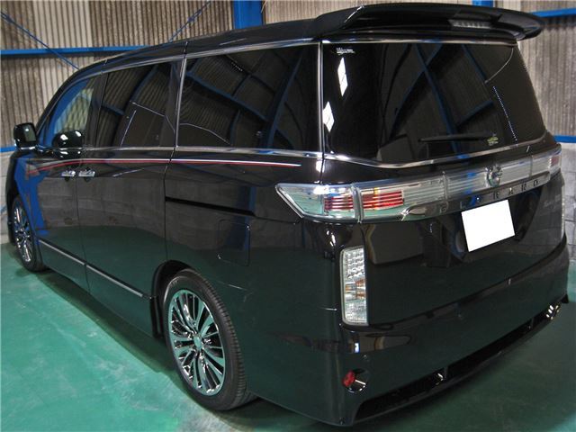 Nissan ELGRAND 2014 6412384-1