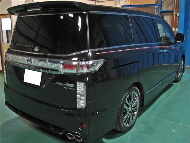 Nissan ELGRAND 2014 6412384-3