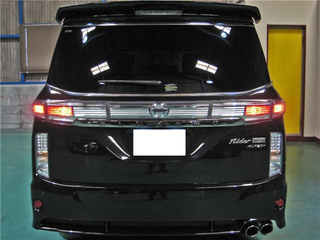 Nissan ELGRAND 2014 6412384-8