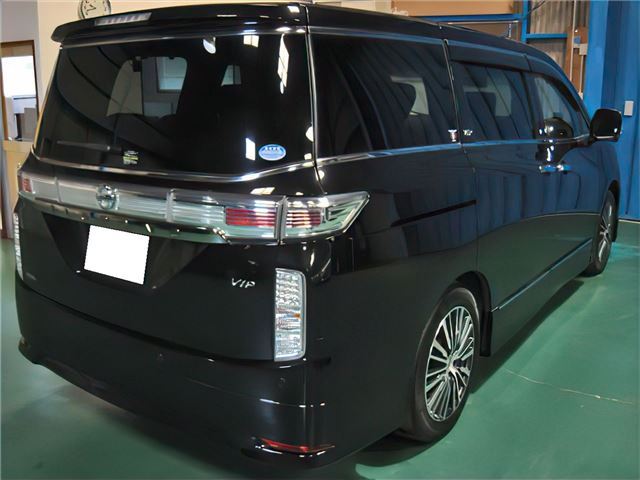 Nissan ELGRAND 2014 6412386-3