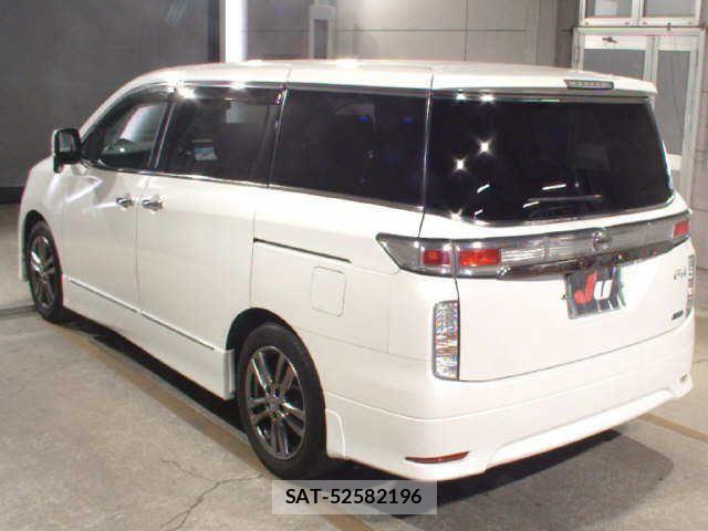 Nissan ELGRAND 2012 6412776-1