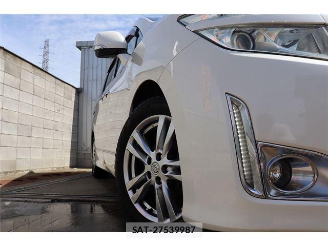 Nissan ELGRAND 2012 6412801-4
