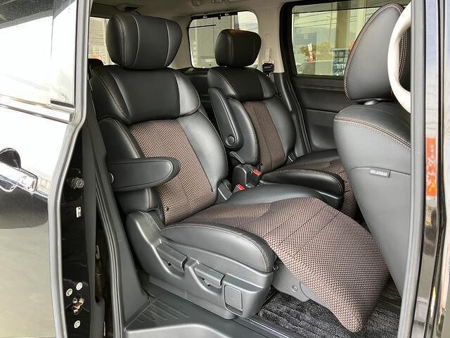 Nissan ELGRAND 2012 6412886-4