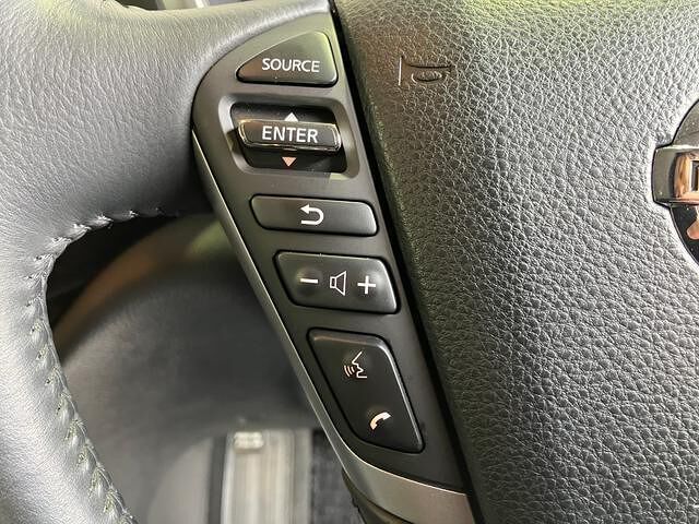 Nissan ELGRAND 2012 6412886-7