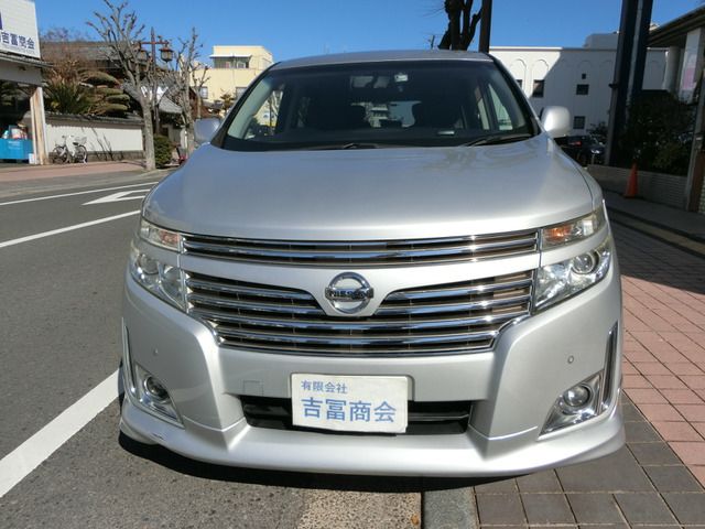 Nissan ELGRAND 2011 6413066-2
