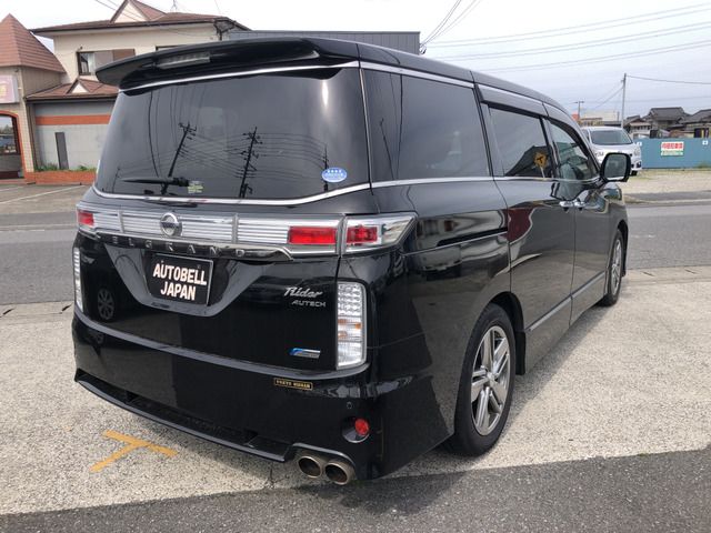 Nissan ELGRAND 2010 6413244-1