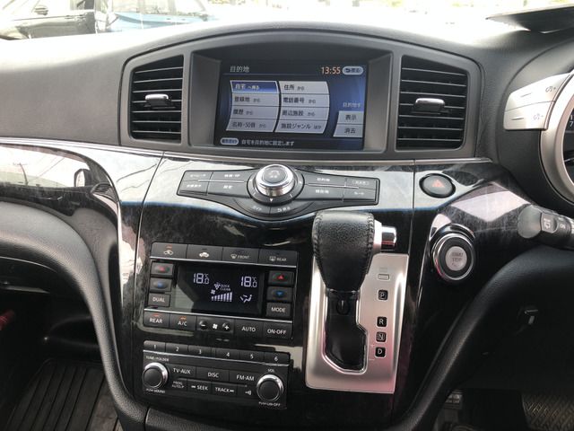 Nissan ELGRAND 2010 6413244-3