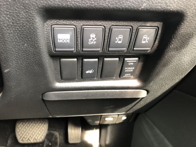 Nissan ELGRAND 2010 6413244-6