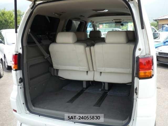 Nissan ELGRAND 2001 6413697-5