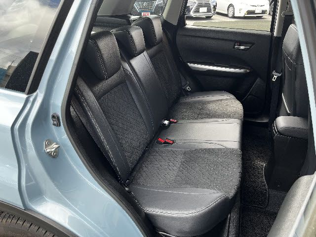 Suzuki ESCUDO 2023 6404008-9